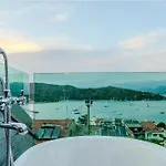 La Casa Marina & Hotel *