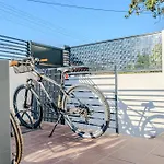 La Casa Marina & מלון