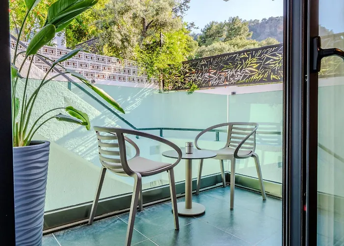 ホテル La Casa Marina &