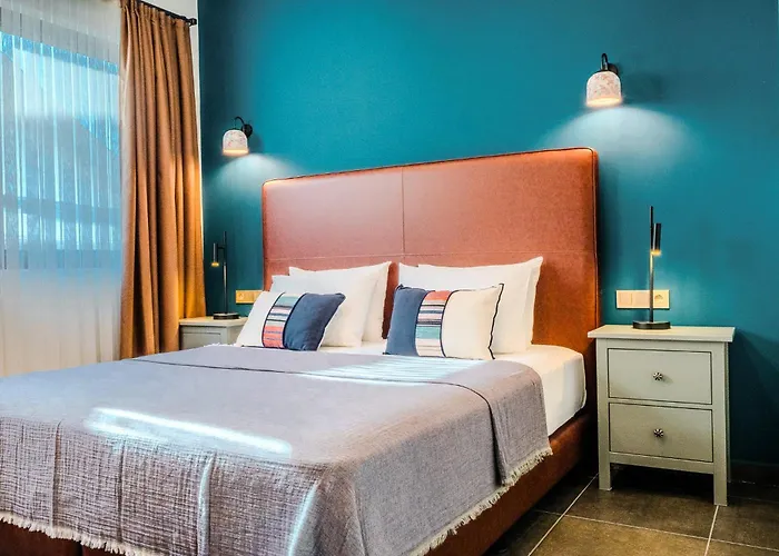 La Casa Marina & Hotel